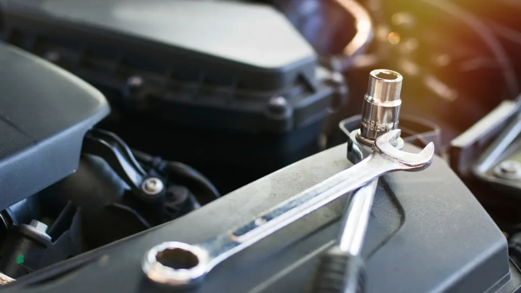 klucze nasadowe w warsztacie samochodowym